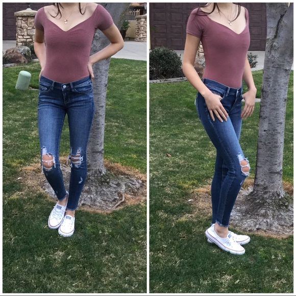 CLEARANCE SALE‼️Sweetheart Bodysuit - Picture 6 of 6